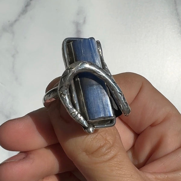 Kyanite Snake Ring
