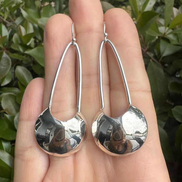 Luna Forma Earrings (Pendulum)