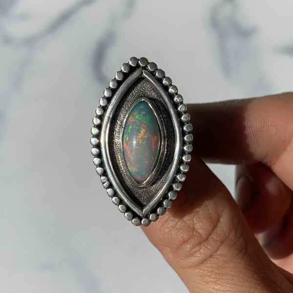 Welo Opal Beaded Shadowbox Ring