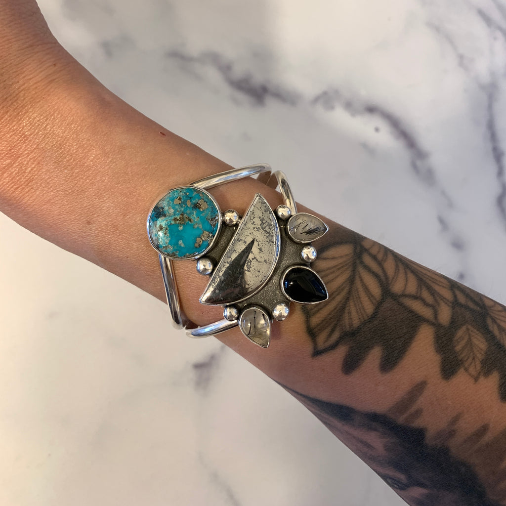 Lotus Cuff