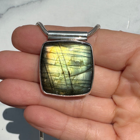 Labradorite Daily Driver Cushion Pendant