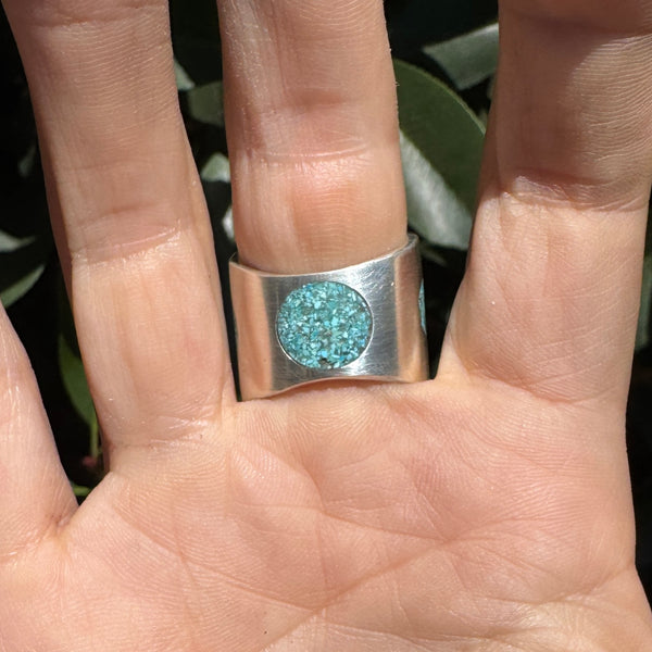 Space Between Ring (Fits like size 8)