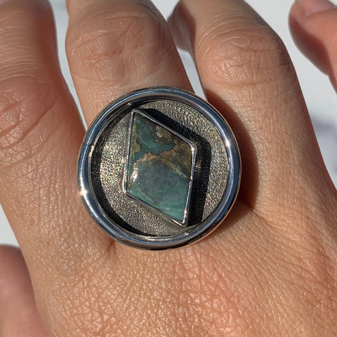 Damele Turquoise Shadowbox Ring