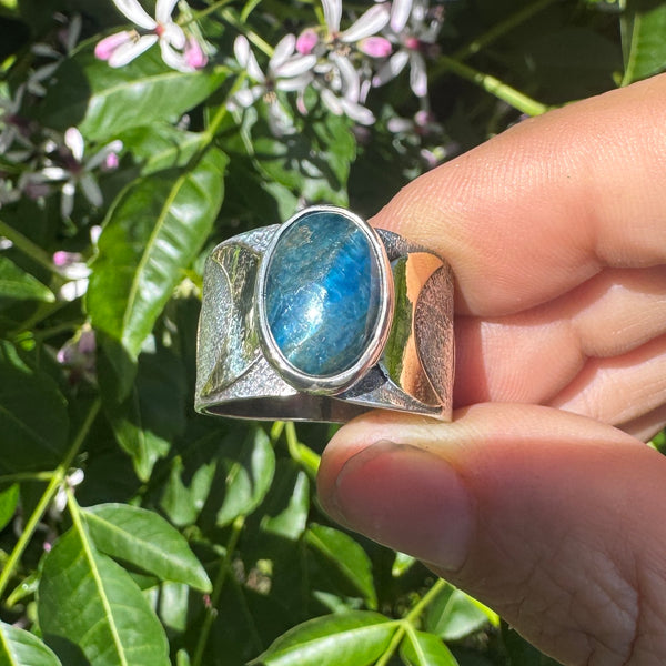 Blue Apatite Moonphase Band (fits like size 9)