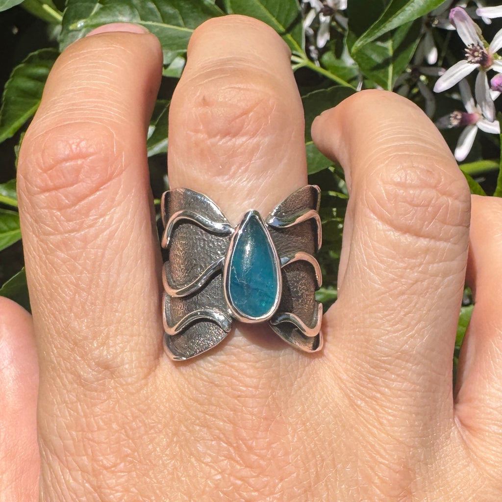 Blue Apatite Abstract Band Ring (fits like size 8.75)