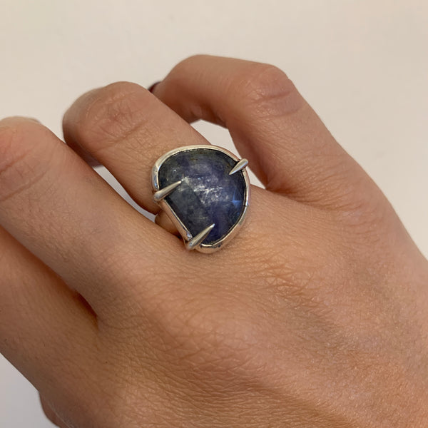 Tanzanite Prong Ring