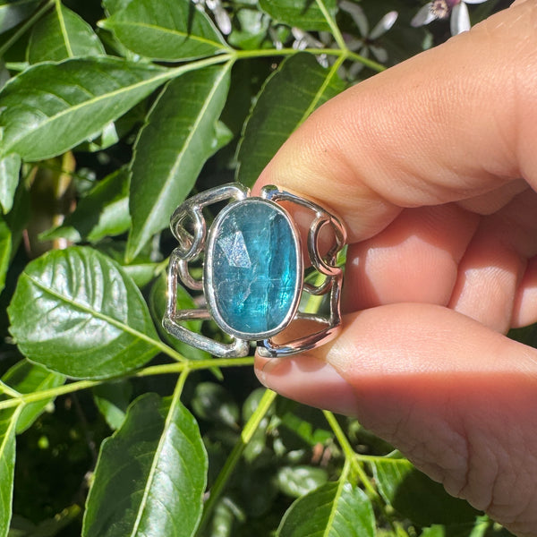 Teal Kyanite Open Frame Ring (fits like size 8)